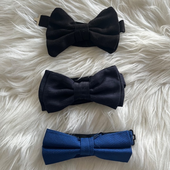 Hugo Boss Tuxedo with Boss Tuxedo Shirt, Buttons, Cufflinks and Bow Ties - Picture 6 of 12